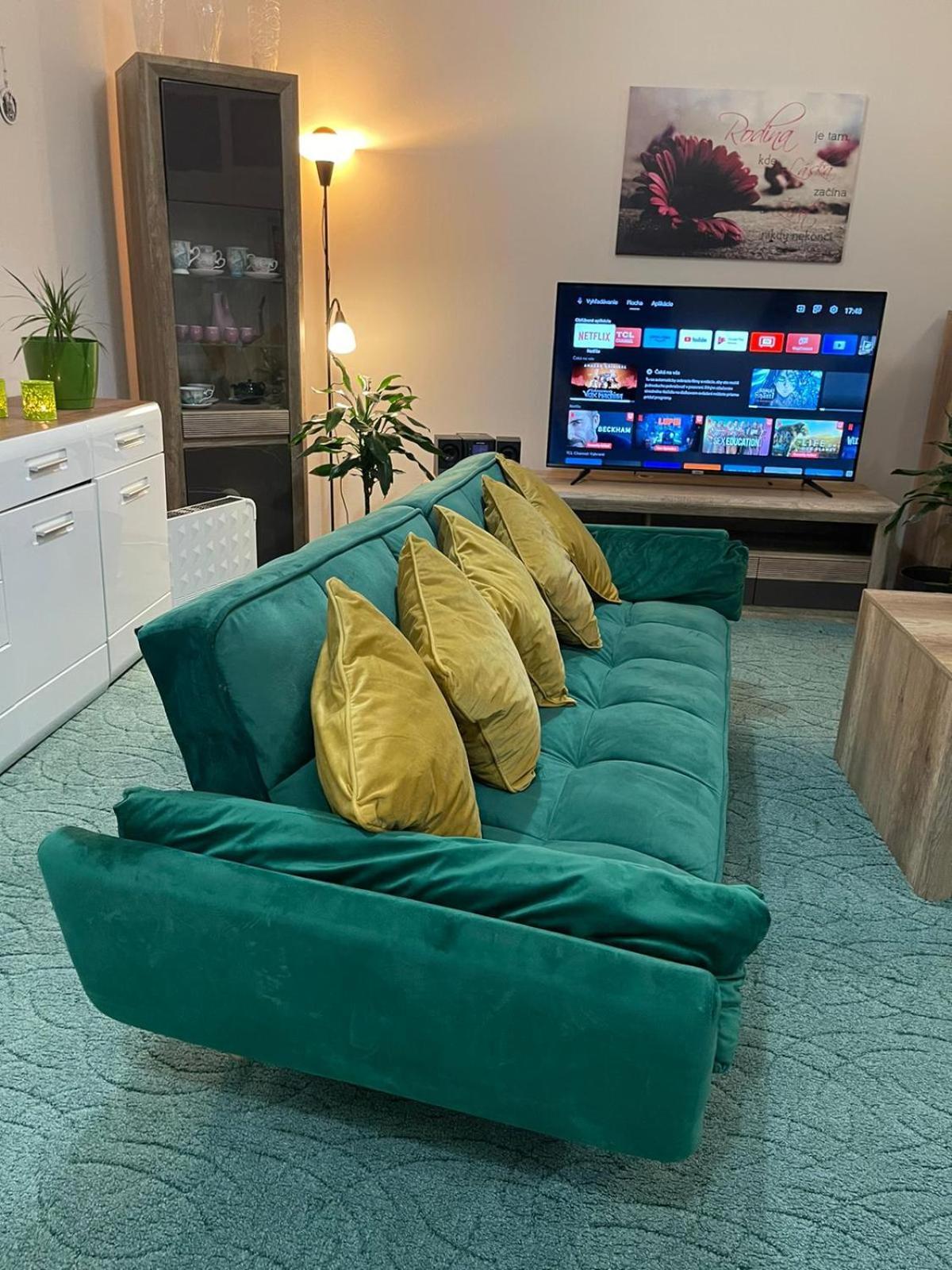 Velky Apartman 布拉迪斯拉发 外观 照片